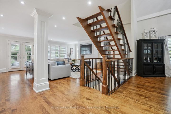 Photo 5 at 2298 Belyea Street, BR Bronte, Oakville