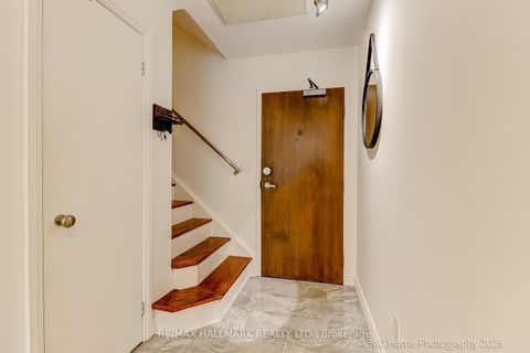 Photo 11 at 333 - 500 Richmond Street W, Waterfront Communities C1, Toronto