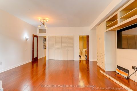 Photo 16 at 333 - 500 Richmond Street W, Waterfront Communities C1, Toronto