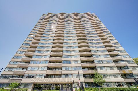 Photo 4 at 701 - 3131 Bridletowne Circle, L'Amoreaux, Toronto