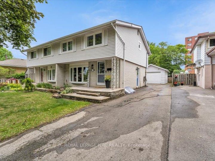 Photo 0 at 39 Meadowlark Street, Bruleville, Hamilton