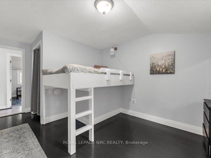 Photo 14 at 39 Meadowlark Street, Bruleville, Hamilton