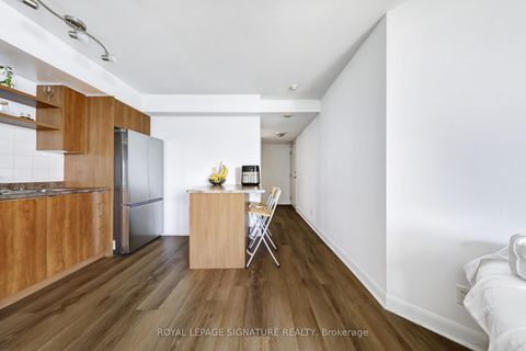 Photo 10 at 2405 - 600 Fleet Street, Niagara, Toronto Photo 10 at 2405 - 600 Fleet Street, Niagara, Toronto