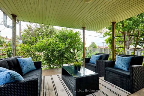 Photo 6 at 4 Cora Crescent, Bendale, Toronto