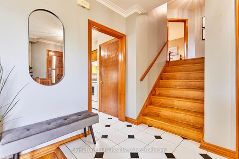 Photo 16 at 4 Cora Crescent, Bendale, Toronto