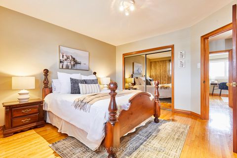 Photo 18 at 4 Cora Crescent, Bendale, Toronto