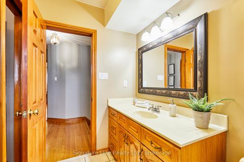 Photo 21 at 4 Cora Crescent, Bendale, Toronto