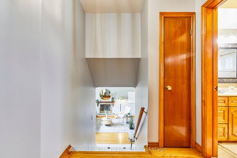 Photo 28 at 4 Cora Crescent, Bendale, Toronto