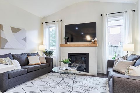 Photo 8 at 23 Betony Drive, Oak Ridges, Richmond Hill