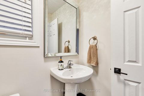 Photo 23 at 23 Betony Drive, Oak Ridges, Richmond Hill Photo 23 at 23 Betony Drive, Oak Ridges, Richmond Hill