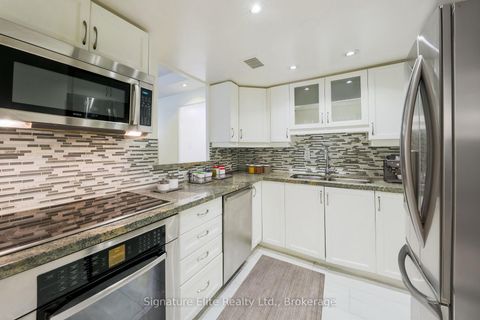 Photo 13 at 203 - 70 Montclair Avenue W, Forest Hill South, Toronto
