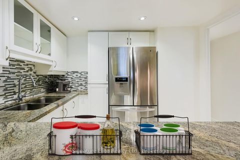 Photo 14 at 203 - 70 Montclair Avenue W, Forest Hill South, Toronto