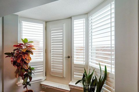 Photo 10 at 1106 - 1700 Eglinton Avenue E, Victoria Village, Toronto