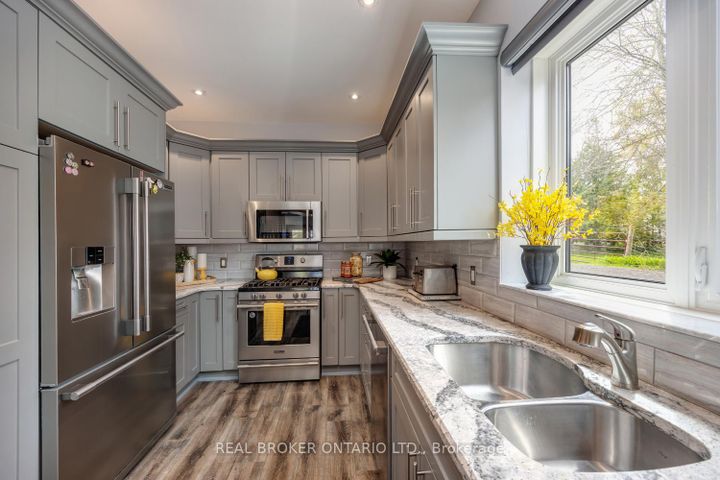 Photo 11 at 526 View Lake Road, Rural Scugog, Scugog