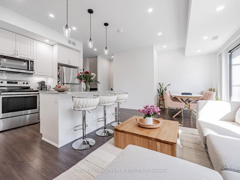 Photo 5 at D1203 - 5289 Highway 7, Vaughan Grove, Vaughan