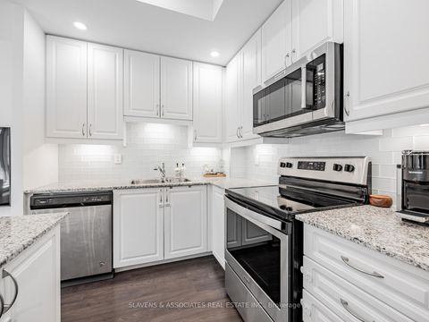 Photo 10 at D1203 - 5289 Highway 7, Vaughan Grove, Vaughan