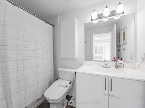 Photo 15 at D1203 - 5289 Highway 7, Vaughan Grove, Vaughan