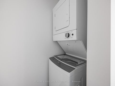 Photo 19 at D1203 - 5289 Highway 7, Vaughan Grove, Vaughan Photo 19 at D1203 - 5289 Highway 7, Vaughan Grove, Vaughan