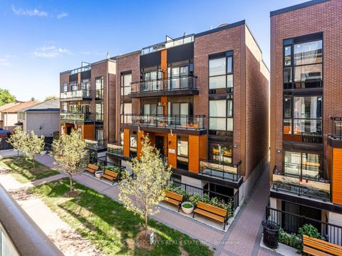 Photo 23 at D1203 - 5289 Highway 7, Vaughan Grove, Vaughan