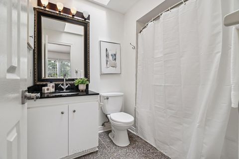 Photo 20 at 5 - 1100 Queens Avenue, CP College Park, Oakville