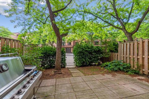 Photo 31 at 5 - 1100 Queens Avenue, CP College Park, Oakville