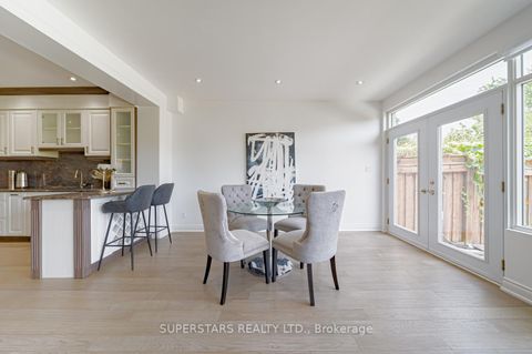 Photo 9 at 26 Windmill Court, Jefferson, Richmond Hill Photo 9 at 26 Windmill Court, Jefferson, Richmond Hill