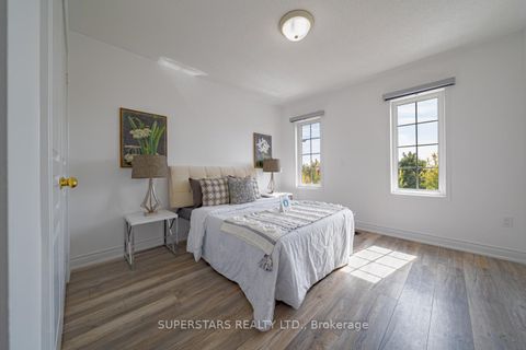 Photo 26 at 26 Windmill Court, Jefferson, Richmond Hill Photo 26 at 26 Windmill Court, Jefferson, Richmond Hill