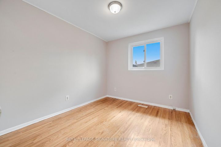 Photo 14 at 1908 Bonnymede Drive, Clarkson, Mississauga
