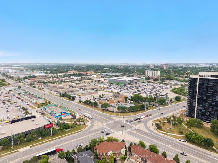 Photo 21 at 1908 Bonnymede Drive, Clarkson, Mississauga