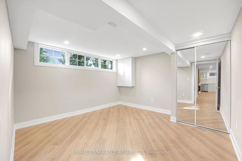 Photo 34 at 125 Elmcrest Road, West Deane, Toronto