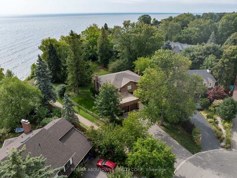 Photo 1 at 20 Arkendo Drive, FD Ford, Oakville