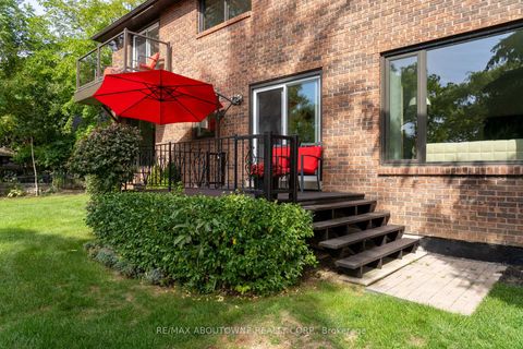 Photo 44 at 20 Arkendo Drive, FD Ford, Oakville