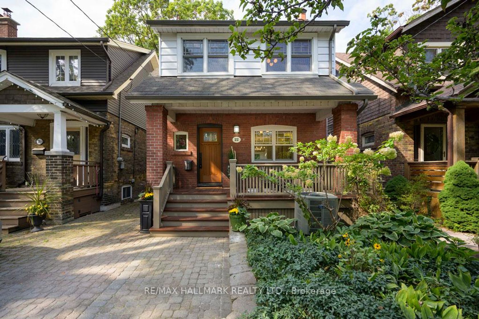 22 Beck Avenue, Danforth, Toronto 