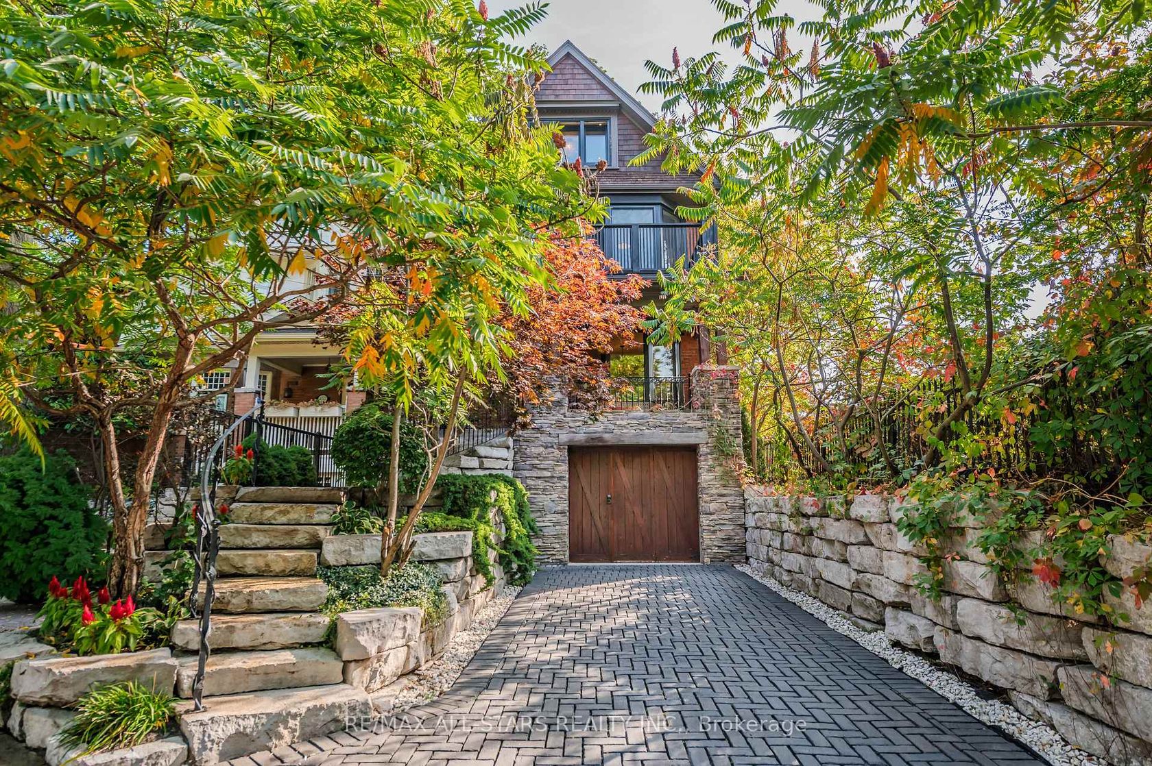 151 Balsam Avenue, The Beaches, Toronto 2