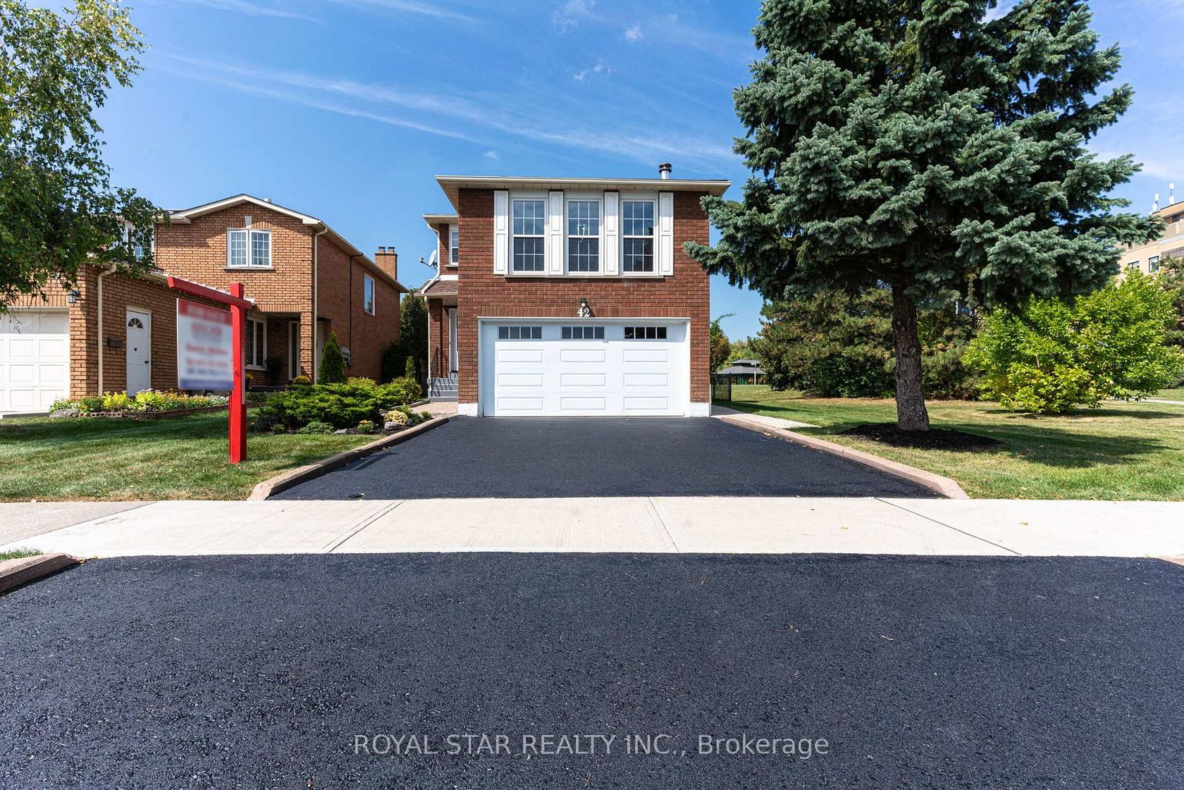 42 Kingknoll Drive, Fletcher's Creek South, Brampton 2