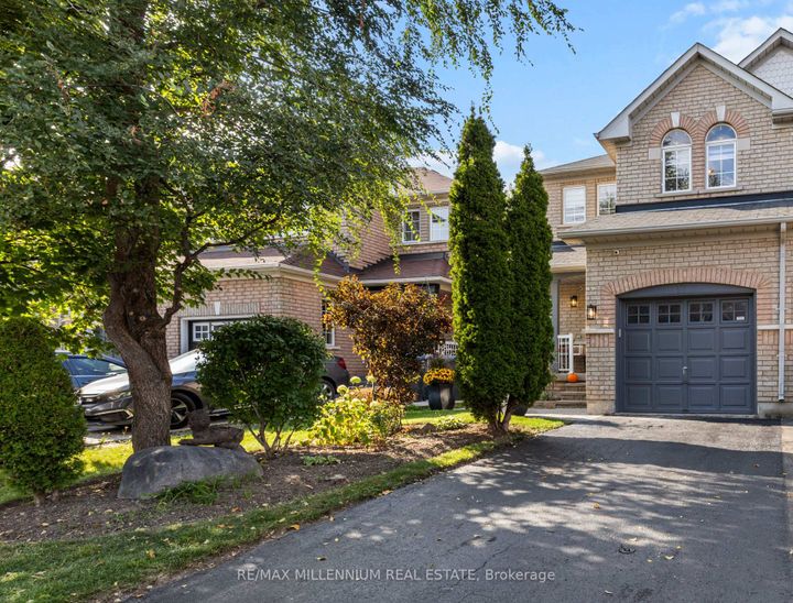 Photo 4 at 17 Prince Crescent, Northwest Sandalwood Parkway, Brampton