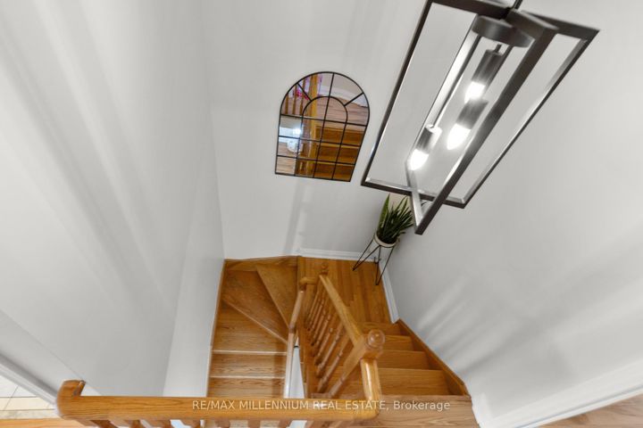 Photo 19 at 17 Prince Crescent, Northwest Sandalwood Parkway, Brampton