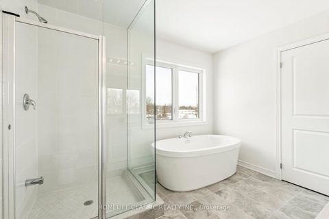 Photo 10 at 1286 Davis Loop, Lefroy, Innisfil Photo 10 at 1286 Davis Loop, Lefroy, Innisfil