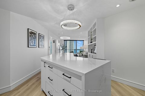 Photo 5 at 1504 - 208 Queens Quay W, Waterfront Communities C1, Toronto