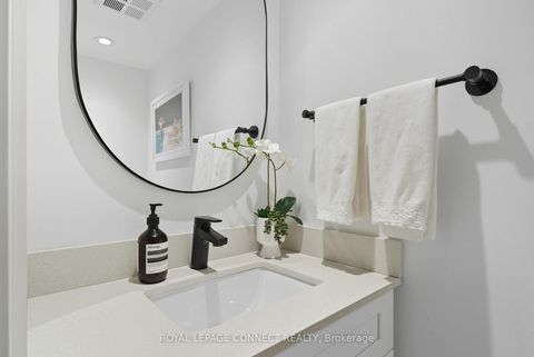 Photo 13 at 1504 - 208 Queens Quay W, Waterfront Communities C1, Toronto