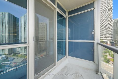 Photo 17 at 1504 - 208 Queens Quay W, Waterfront Communities C1, Toronto
