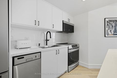 Photo 4 at 1504 - 208 Queens Quay W, Waterfront Communities C1, Toronto
