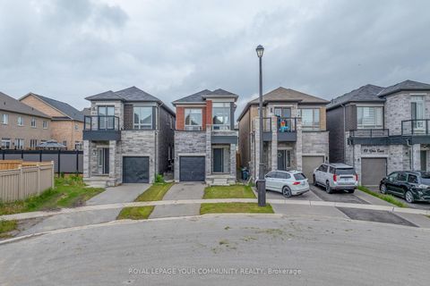 Photo 2 at 93 Velia Court, Vellore Village, Vaughan