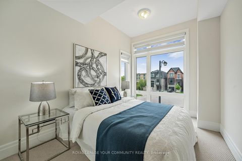 Photo 19 at 93 Velia Court, Vellore Village, Vaughan
