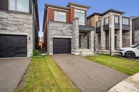 Photo 25 at 93 Velia Court, Vellore Village, Vaughan