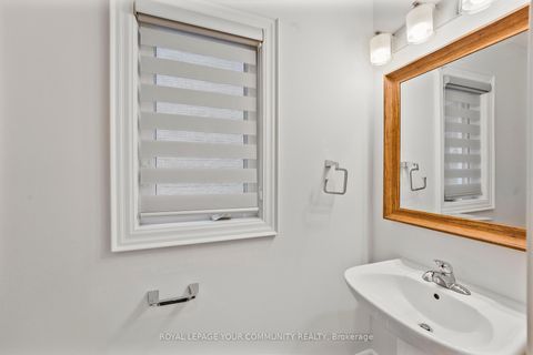 Photo 31 at 93 Velia Court, Vellore Village, Vaughan