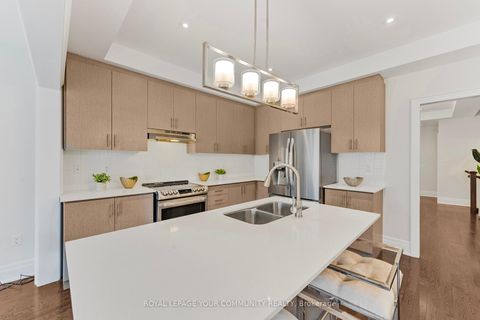Photo 37 at 93 Velia Court, Vellore Village, Vaughan