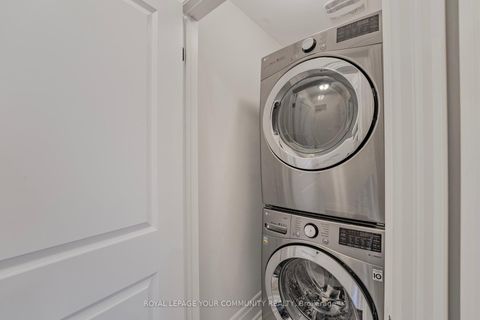 Photo 44 at 93 Velia Court, Vellore Village, Vaughan