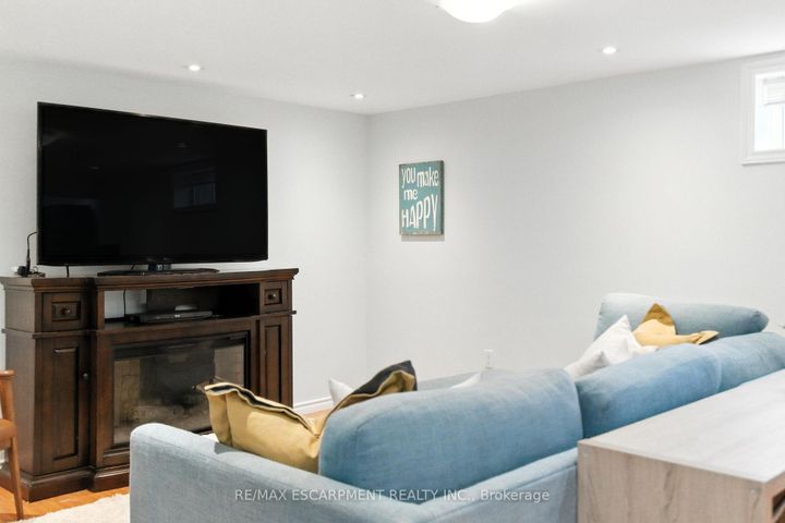 Photo 24 at 289 East 25th Street, Eastmount, Hamilton