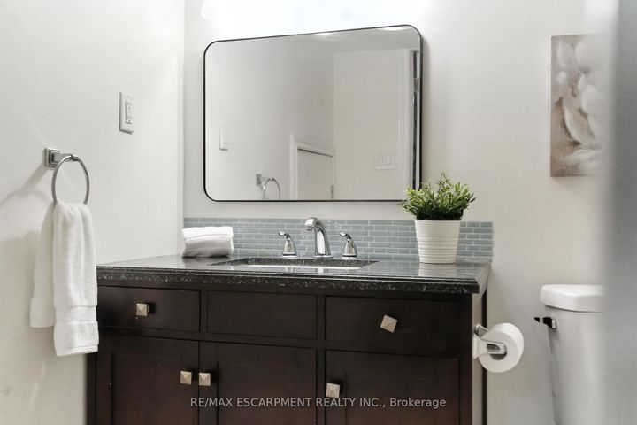 Photo 30 at 289 East 25th Street, Eastmount, Hamilton